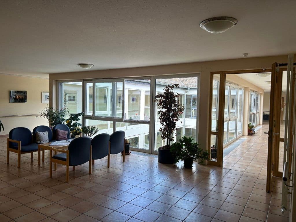 Pronájem bytu 2+1 71 m², Kirchberg, Porýní-Falc Pronájem bytu 2+1 71 m², Kirchberg, Porýní-Falc