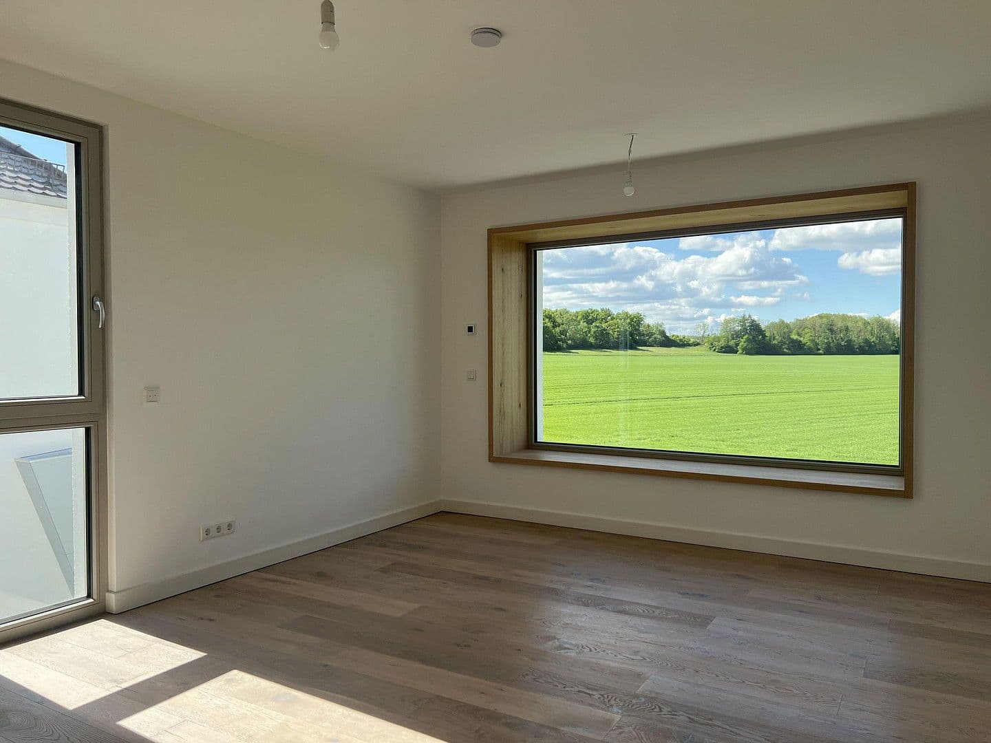 Prodej domu 218 m², pozemek 500 m², Krailling, Bavorsko Prodej domu 218 m², pozemek 500 m², Krailling, Bavorsko