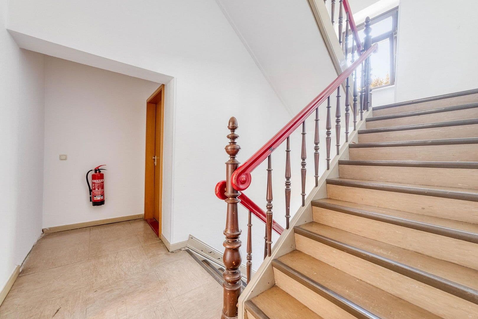 Pronájem bytu 2+1 40 m², Trier, Porýní-Falc Pronájem bytu 2+1 40 m², Trier, Porýní-Falc