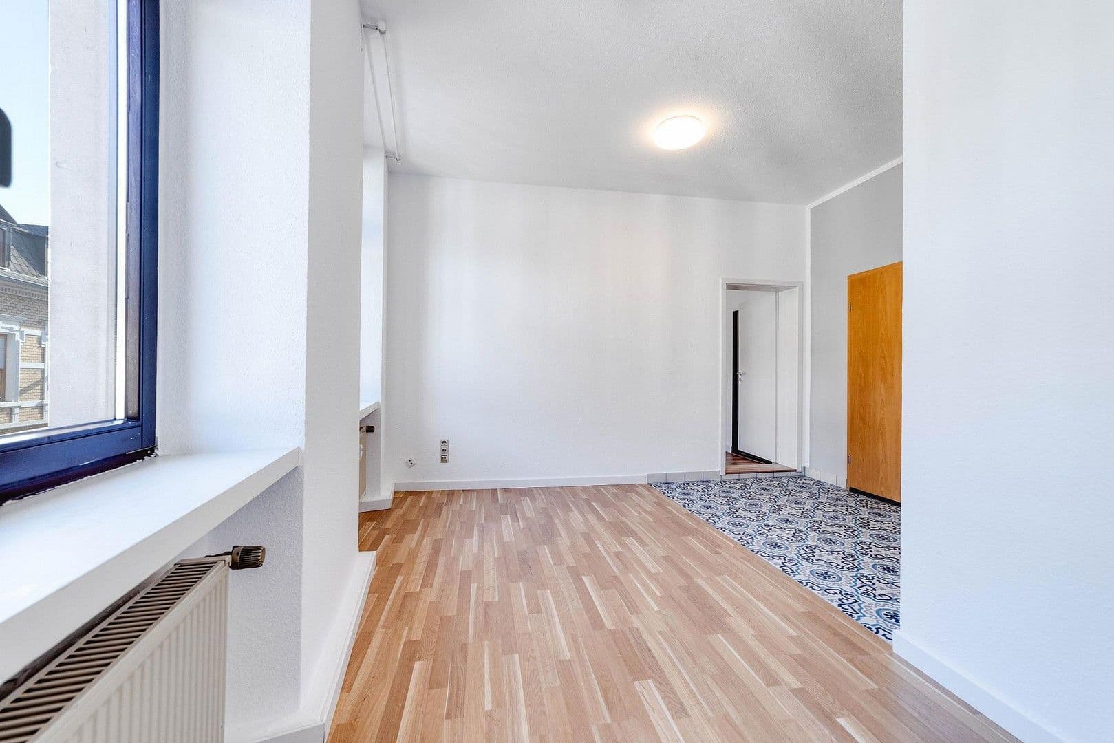 Pronájem bytu 2+1 40 m², Trier, Porýní-Falc Pronájem bytu 2+1 40 m², Trier, Porýní-Falc