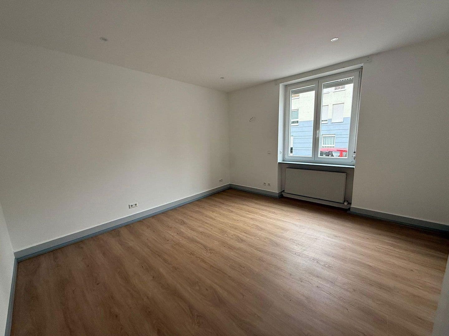 Pronájem bytu 3+1 81 m², Heilbronn, Bádensko-Württembersko Pronájem bytu 3+1 81 m², Heilbronn, Bádensko-Württembersko