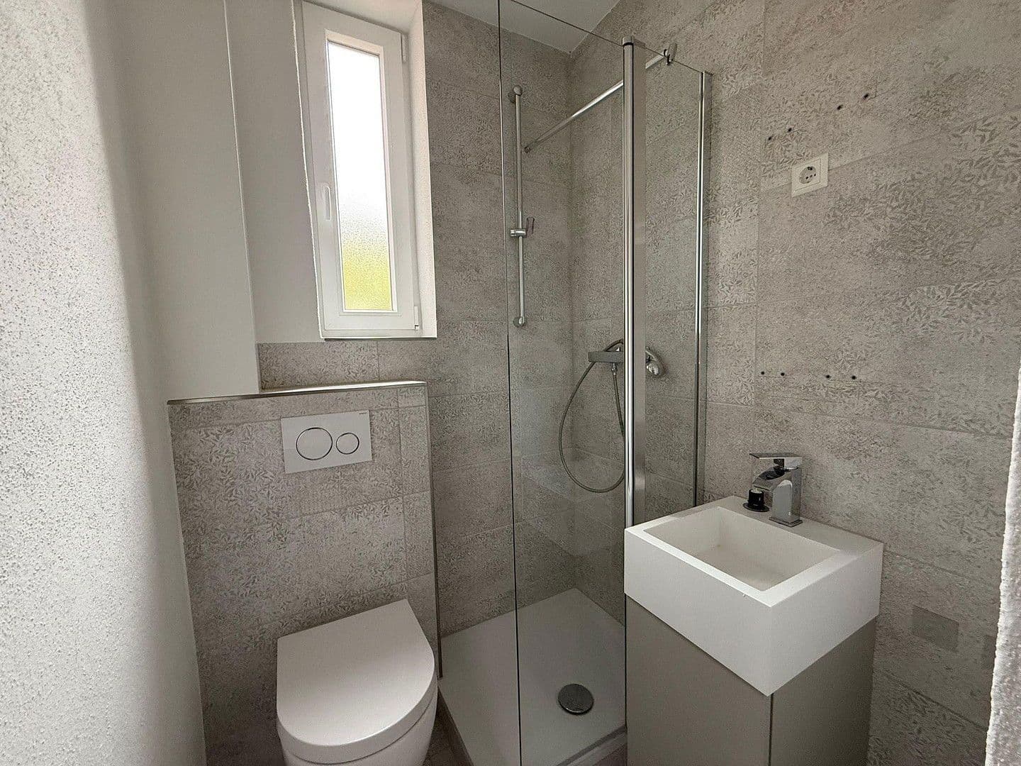 Pronájem bytu 3+1 81 m², Heilbronn, Bádensko-Württembersko Pronájem bytu 3+1 81 m², Heilbronn, Bádensko-Württembersko