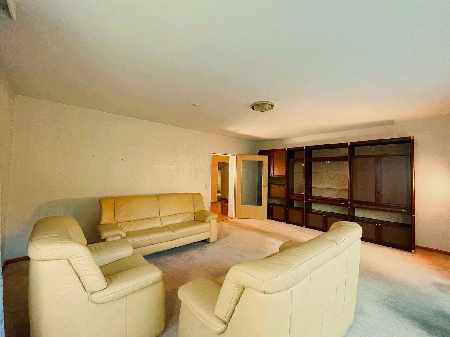 Prodej domu 262 m², pozemek 570 m², Dietzenbach, Hessen Prodej domu 262 m², pozemek 570 m², Dietzenbach, Hessen