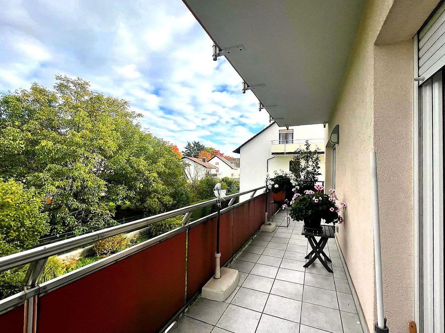 Prodej domu 262 m², pozemek 570 m², Dietzenbach, Hessen Prodej domu 262 m², pozemek 570 m², Dietzenbach, Hessen