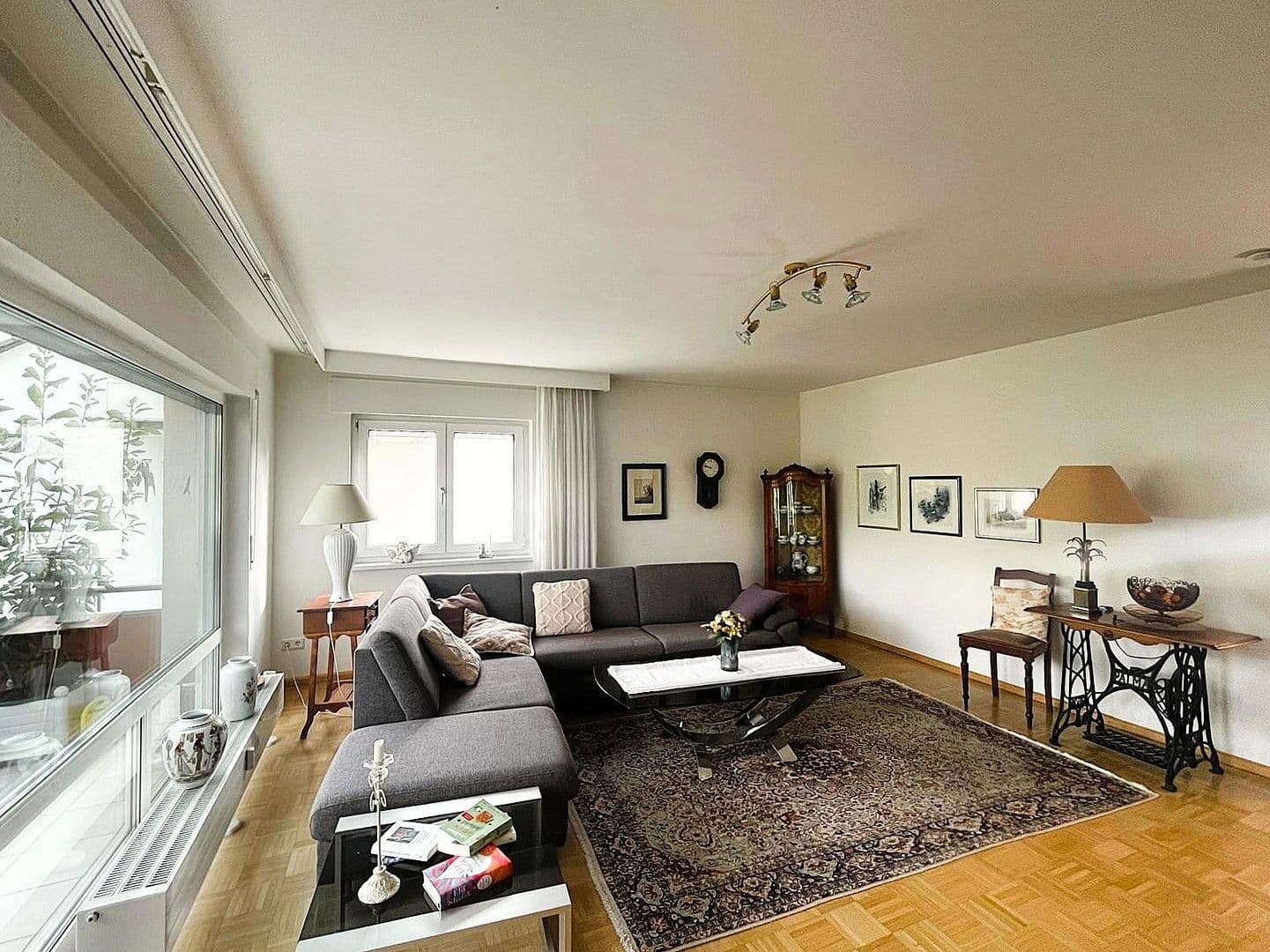 Prodej domu 262 m², pozemek 570 m², Dietzenbach, Hessen Prodej domu 262 m², pozemek 570 m², Dietzenbach, Hessen
