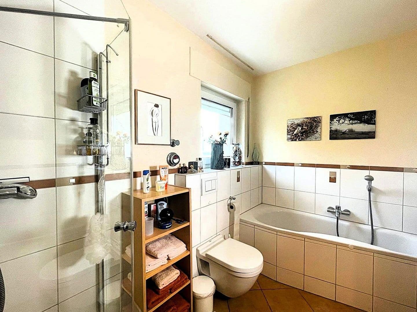 Prodej domu 262 m², pozemek 570 m², Dietzenbach, Hessen Prodej domu 262 m², pozemek 570 m², Dietzenbach, Hessen