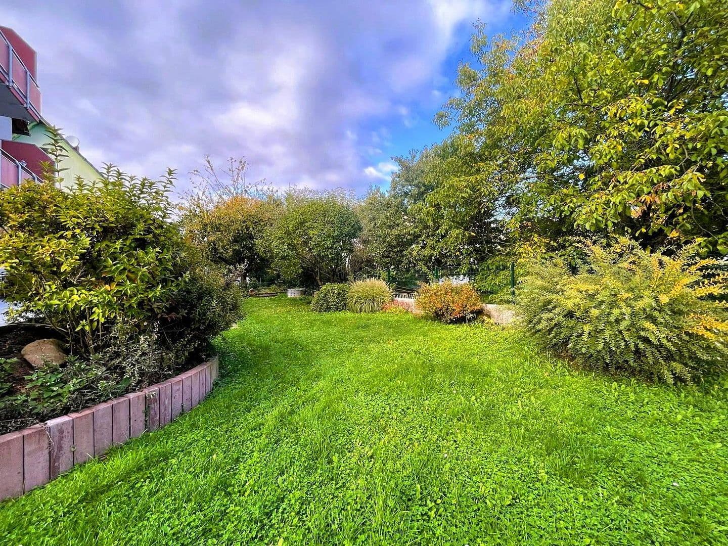 Prodej domu 262 m², pozemek 570 m², Dietzenbach, Hessen Prodej domu 262 m², pozemek 570 m², Dietzenbach, Hessen