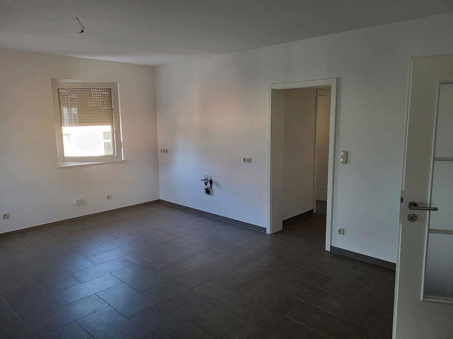 Pronájem bytu 3+1 76 m², Cottbus, Braniborsko Pronájem bytu 3+1 76 m², Cottbus, Braniborsko