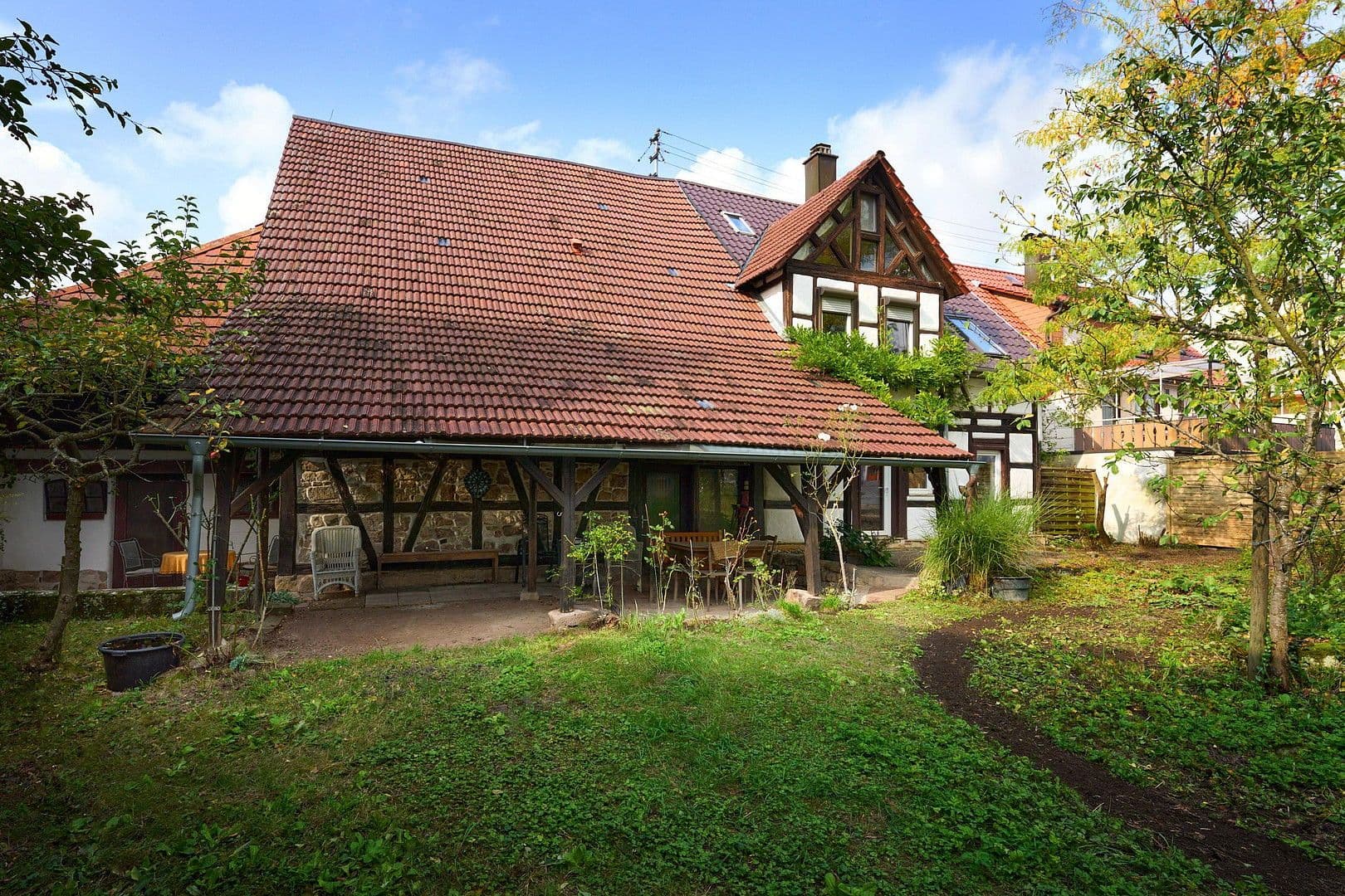 Prodej domu 153 m², pozemek 501 m², Backnang, Bádensko-Württembersko Prodej domu 153 m², pozemek 501 m², Backnang, Bádensko-Württembersko