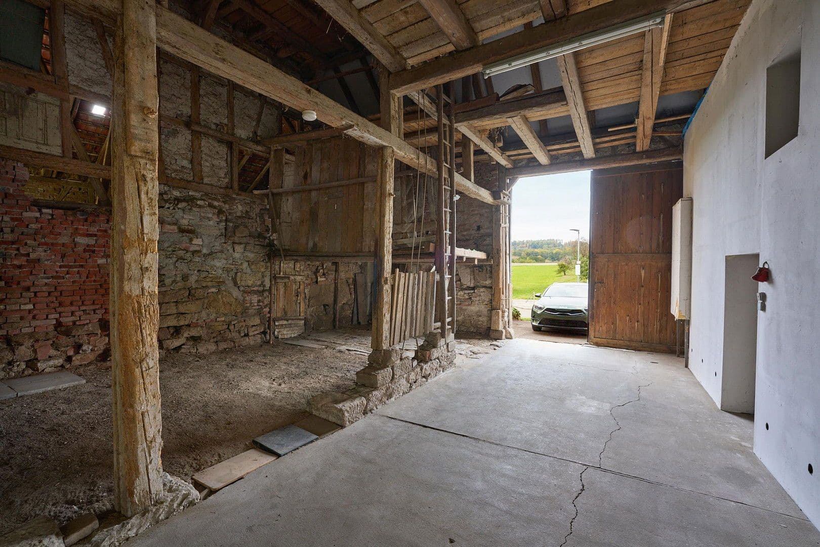 Prodej domu 153 m², pozemek 501 m², Backnang, Bádensko-Württembersko Prodej domu 153 m², pozemek 501 m², Backnang, Bádensko-Württembersko