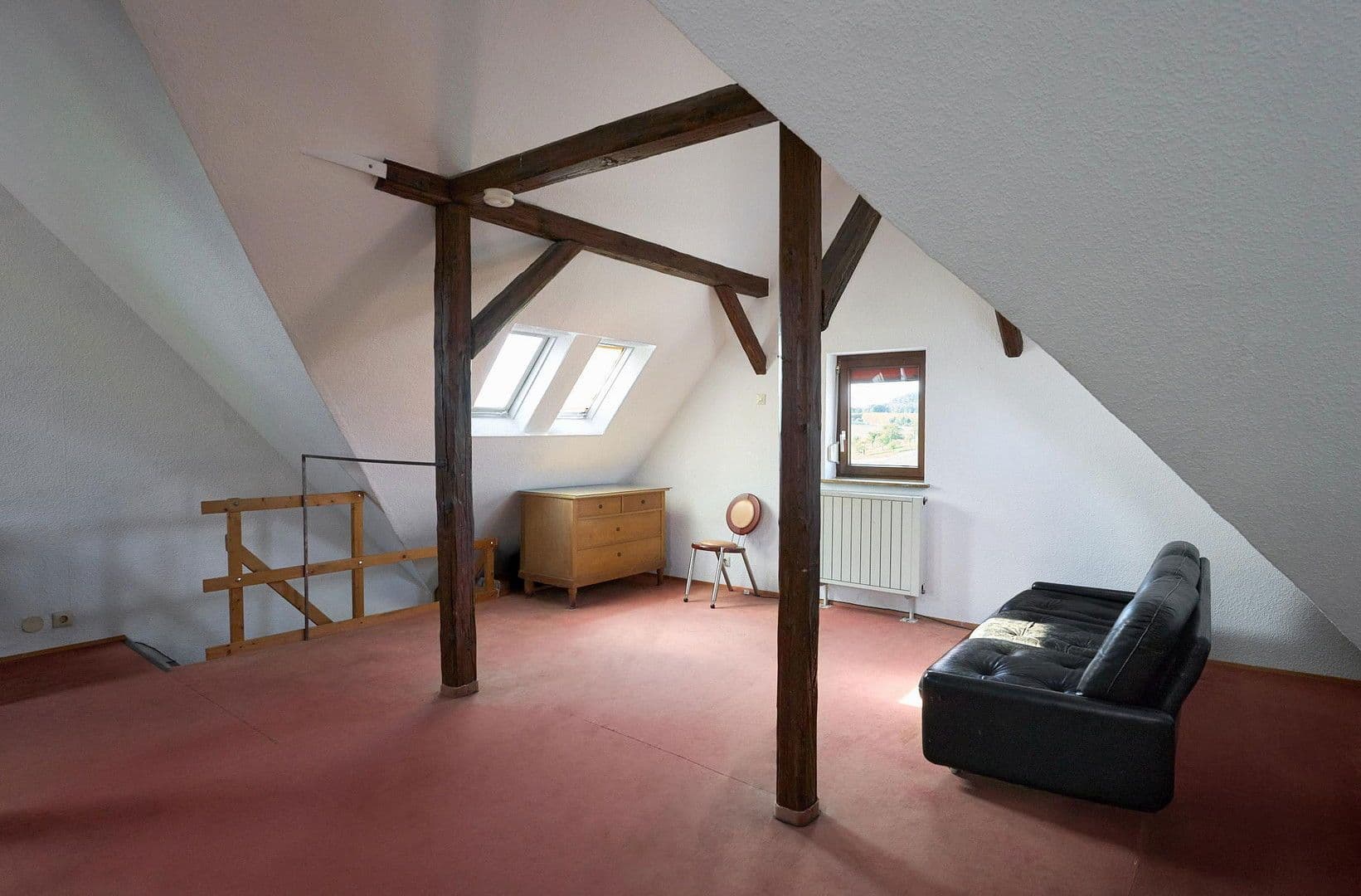 Prodej domu 153 m², pozemek 501 m², Backnang, Bádensko-Württembersko Prodej domu 153 m², pozemek 501 m², Backnang, Bádensko-Württembersko