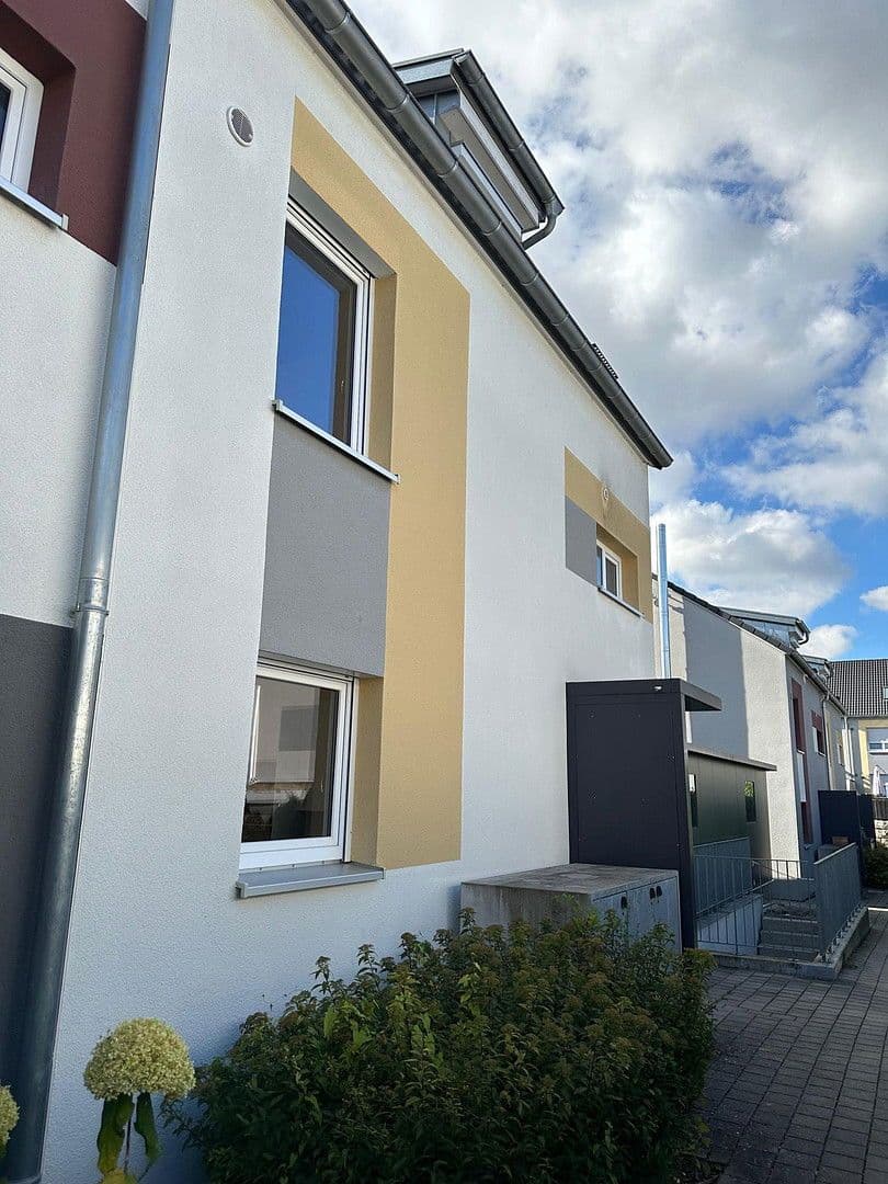 Prodej domu 141 m², pozemek 200 m², Flein, Bádensko-Württembersko Prodej domu 141 m², pozemek 200 m², Flein, Bádensko-Württembersko