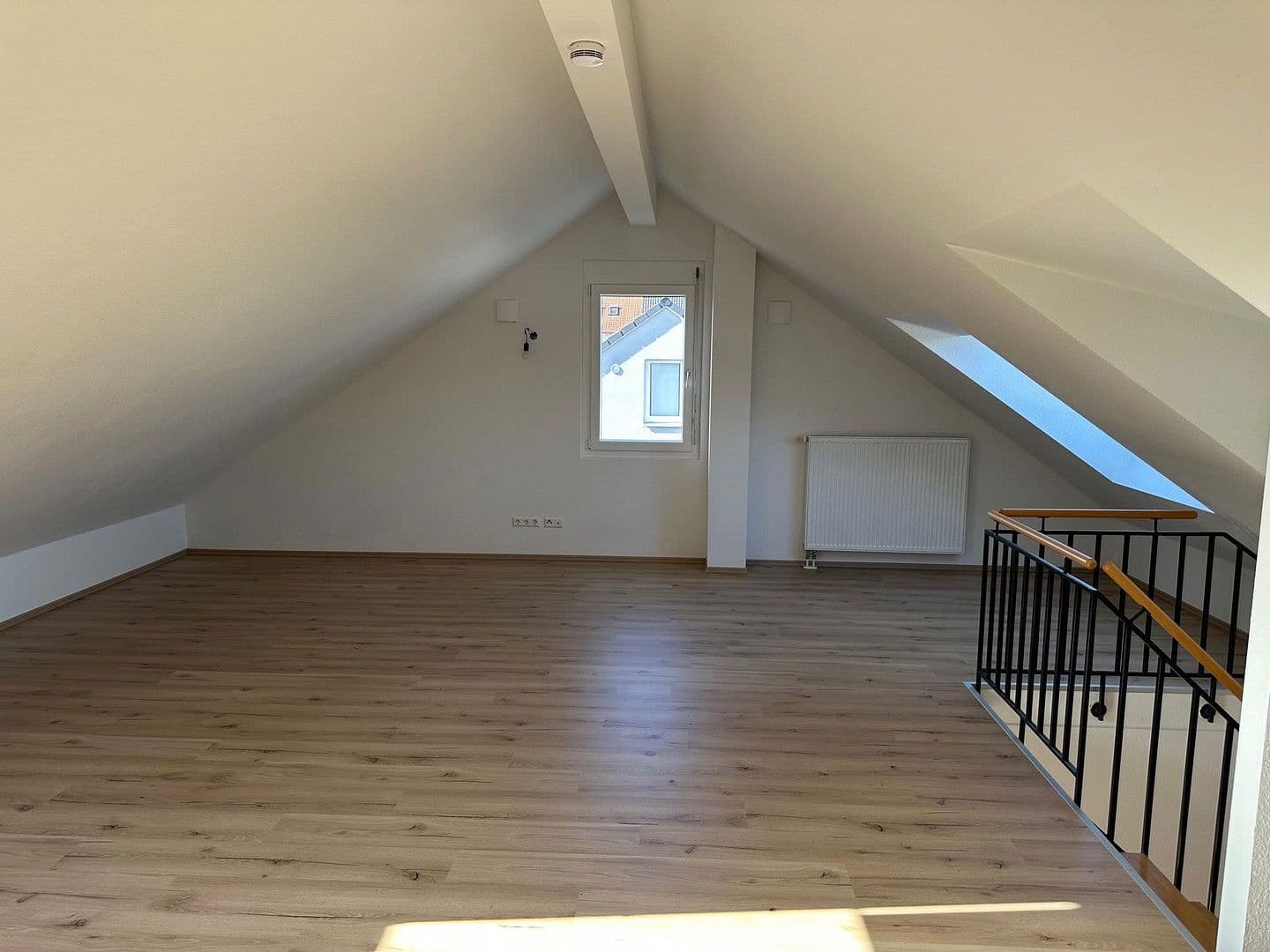 Prodej domu 141 m², pozemek 200 m², Flein, Bádensko-Württembersko Prodej domu 141 m², pozemek 200 m², Flein, Bádensko-Württembersko