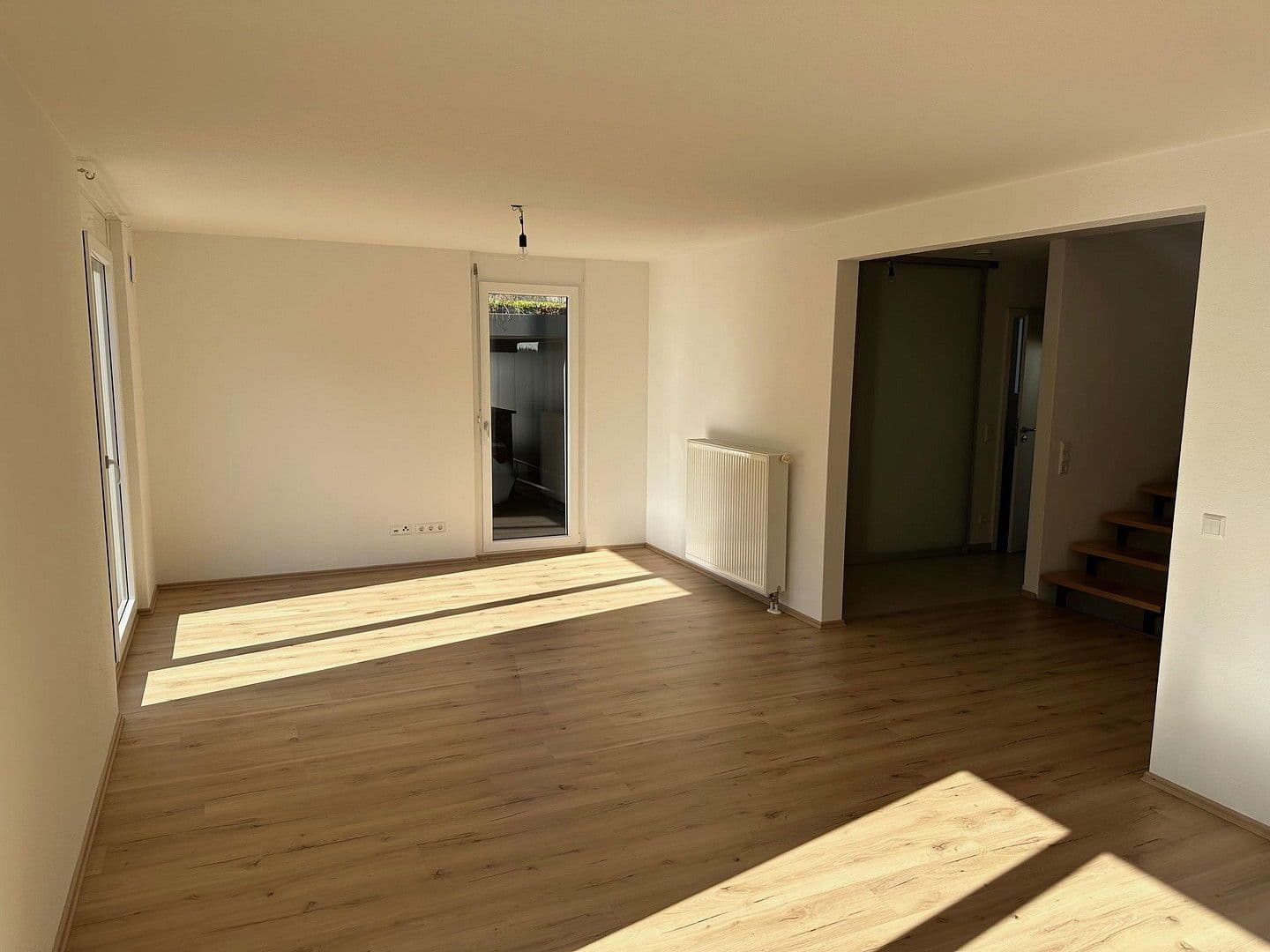 Prodej domu 141 m², pozemek 200 m², Flein, Bádensko-Württembersko Prodej domu 141 m², pozemek 200 m², Flein, Bádensko-Württembersko