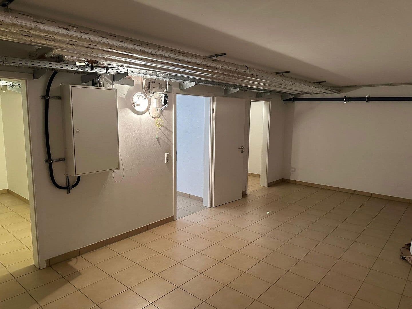 Prodej domu 141 m², pozemek 200 m², Flein, Bádensko-Württembersko Prodej domu 141 m², pozemek 200 m², Flein, Bádensko-Württembersko