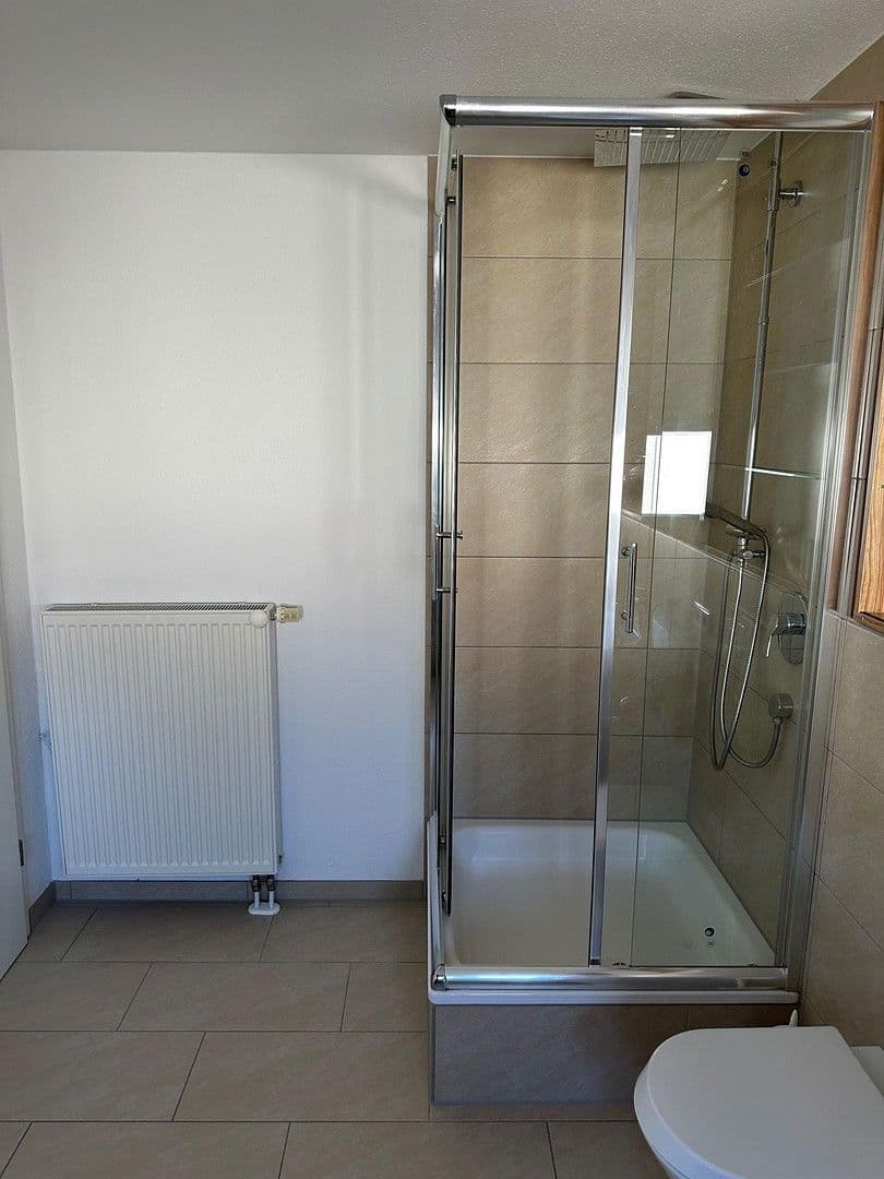 Prodej domu 141 m², pozemek 200 m², Flein, Bádensko-Württembersko Prodej domu 141 m², pozemek 200 m², Flein, Bádensko-Württembersko