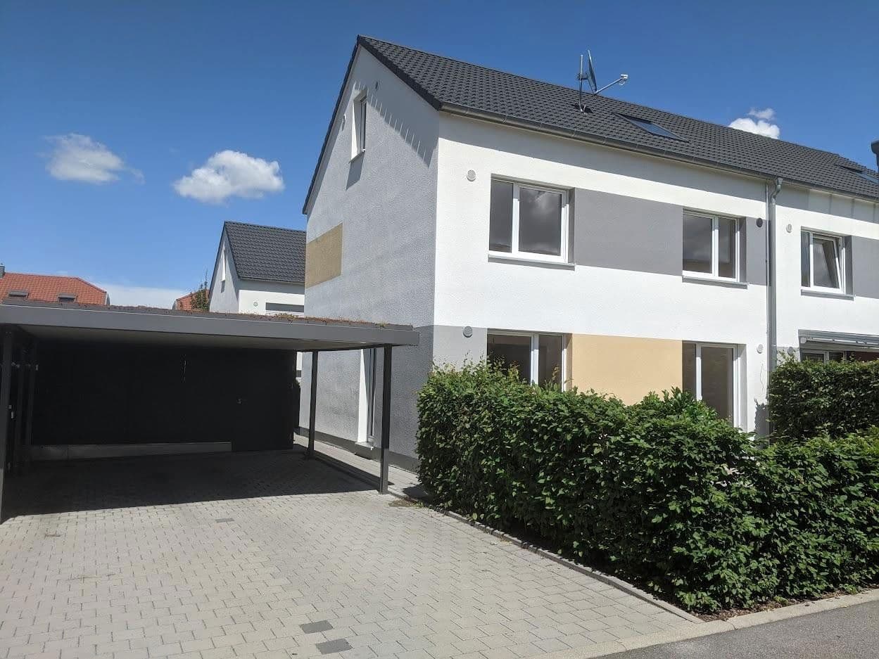 Prodej domu 141 m², pozemek 200 m², Flein, Bádensko-Württembersko Prodej domu 141 m², pozemek 200 m², Flein, Bádensko-Württembersko
