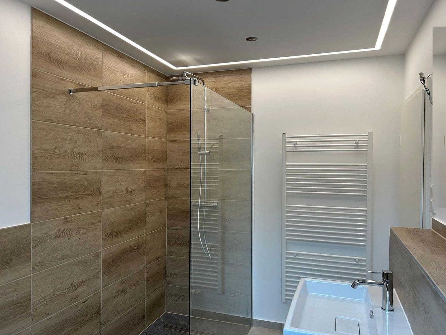 Pronájem bytu 3+kk 77 m², Flurstr. 14a, Iserlohn, Severní Porýní-Vestfálsko Pronájem bytu 3+kk 77 m², Flurstr. 14a, Iserlohn, Severní Porýní-Vestfálsko