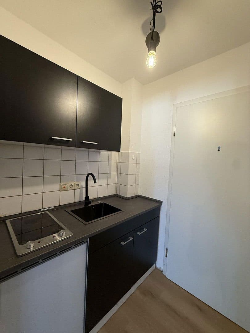 Pronájem bytu 1+1 26 m², Bielefeld-Heepen, Severní Porýní-Vestfálsko Pronájem bytu 1+1 26 m², Bielefeld-Heepen, Severní Porýní-Vestfálsko