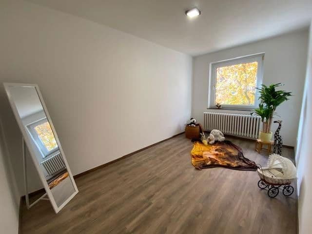 Prodej bytu 3+1 72 m², Frankenstraße 45, Königsbrunn, Bavorsko Prodej bytu 3+1 72 m², Frankenstraße 45, Königsbrunn, Bavorsko
