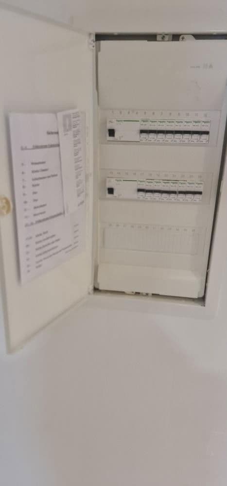 Prodej bytu 3+1 72 m², Frankenstraße 45, Königsbrunn, Bavorsko Prodej bytu 3+1 72 m², Frankenstraße 45, Königsbrunn, Bavorsko