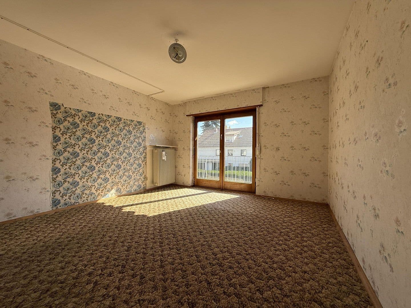 Prodej domu 265 m², pozemek 692 m², Goethestraße 41, Hirschberg an der Bergstraße, Bádensko-Württembersko Prodej domu 265 m², pozemek 692 m², Goethestraße 41, Hirschberg an der Bergstraße, Bádensko-Württembersko