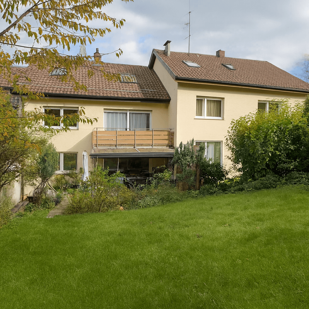 Prodej domu 199 m², pozemek 357 m², Im Haldenhau 17, Stuttgart, Bádensko-Württembersko Prodej domu 199 m², pozemek 357 m², Im Haldenhau 17, Stuttgart, Bádensko-Württembersko