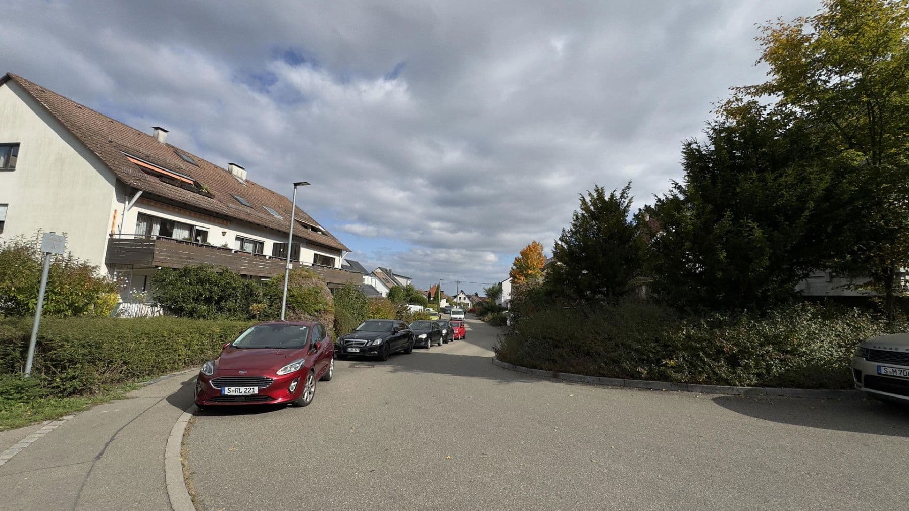 Prodej domu 199 m², pozemek 357 m², Im Haldenhau 17, Stuttgart, Bádensko-Württembersko Prodej domu 199 m², pozemek 357 m², Im Haldenhau 17, Stuttgart, Bádensko-Württembersko