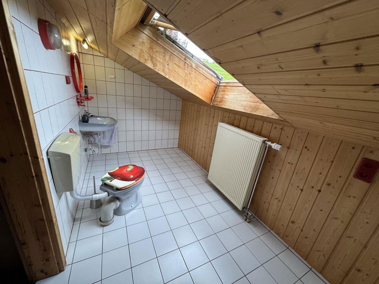 Prodej domu 408 m², pozemek 1.077 m², Martinstein, Porýní-Falc Prodej domu 408 m², pozemek 1.077 m², Martinstein, Porýní-Falc