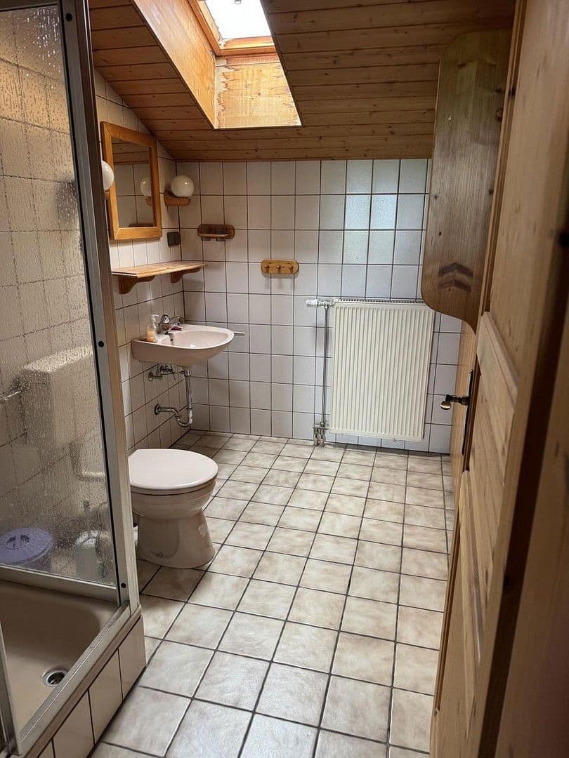 Prodej domu 408 m², pozemek 1.077 m², Martinstein, Porýní-Falc Prodej domu 408 m², pozemek 1.077 m², Martinstein, Porýní-Falc