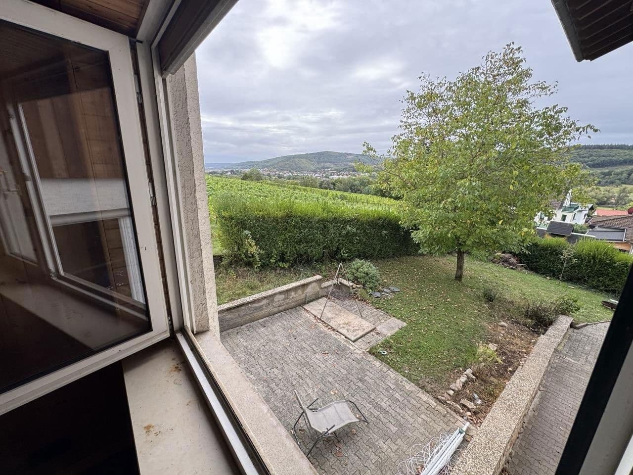 Prodej domu 408 m², pozemek 1.077 m², Martinstein, Porýní-Falc Prodej domu 408 m², pozemek 1.077 m², Martinstein, Porýní-Falc