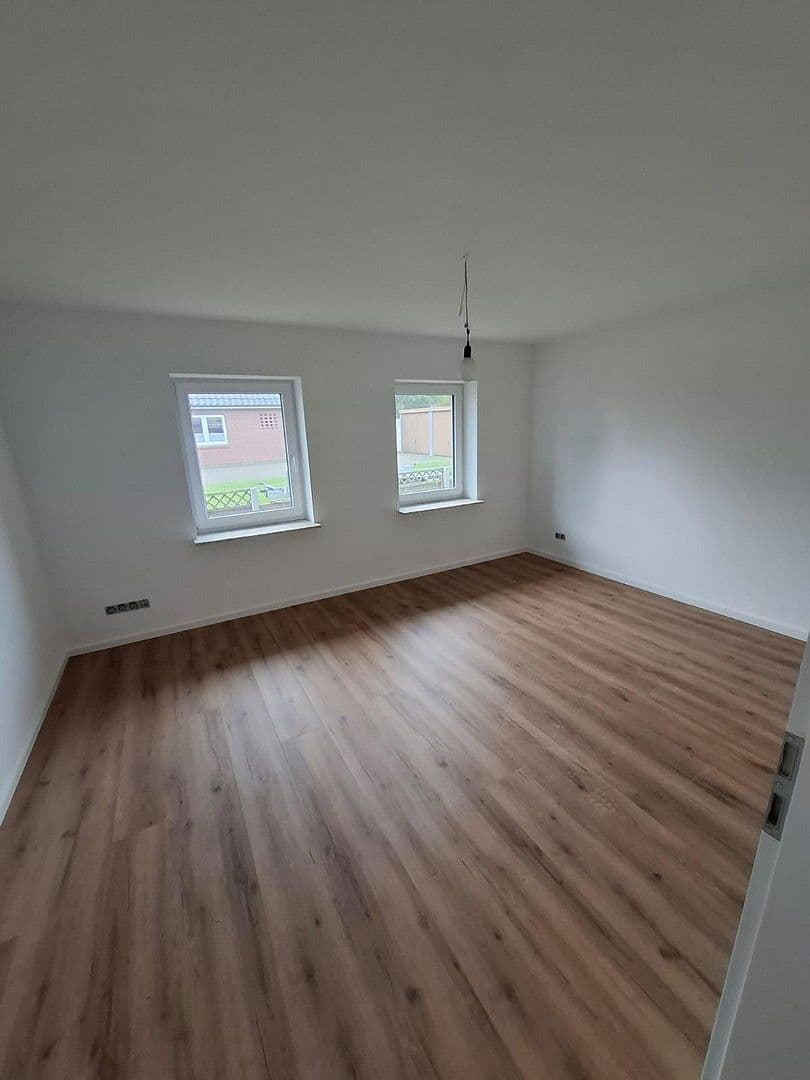 Pronájem bytu 3+1 95 m², Norderdorf 13, Behrendorf, Šlesvicko-Holštýnsko Pronájem bytu 3+1 95 m², Norderdorf 13, Behrendorf, Šlesvicko-Holštýnsko