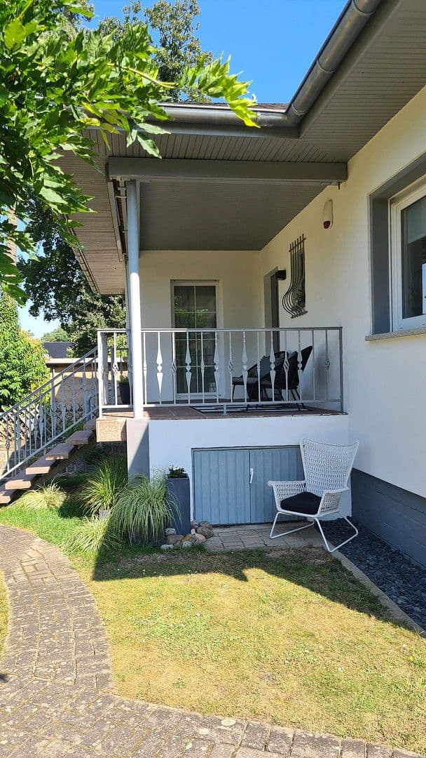 Prodej domu 133 m², pozemek 1.605 m², Falkensee, Braniborsko Prodej domu 133 m², pozemek 1.605 m², Falkensee, Braniborsko