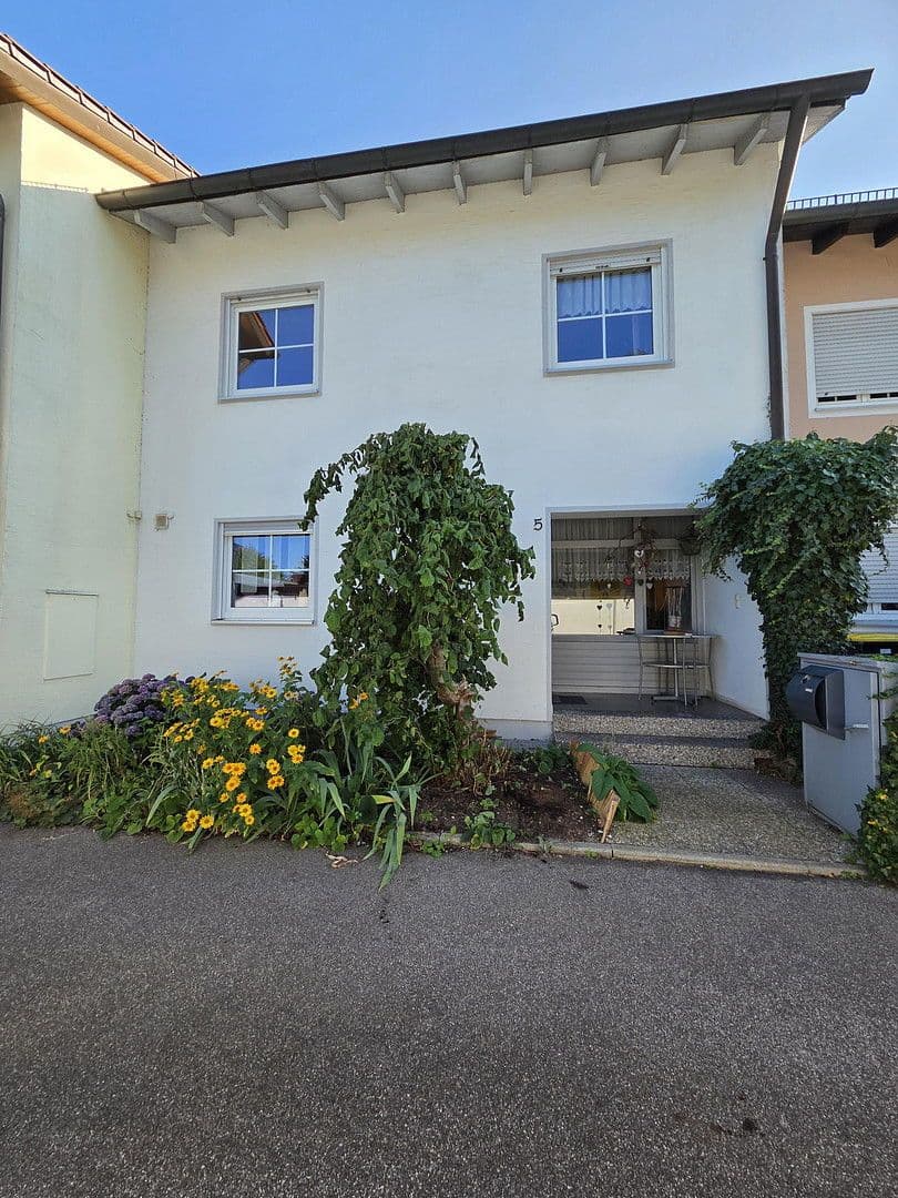 Prodej domu 136 m², pozemek 194 m², Schrobenhausen, Bavorsko Prodej domu 136 m², pozemek 194 m², Schrobenhausen, Bavorsko