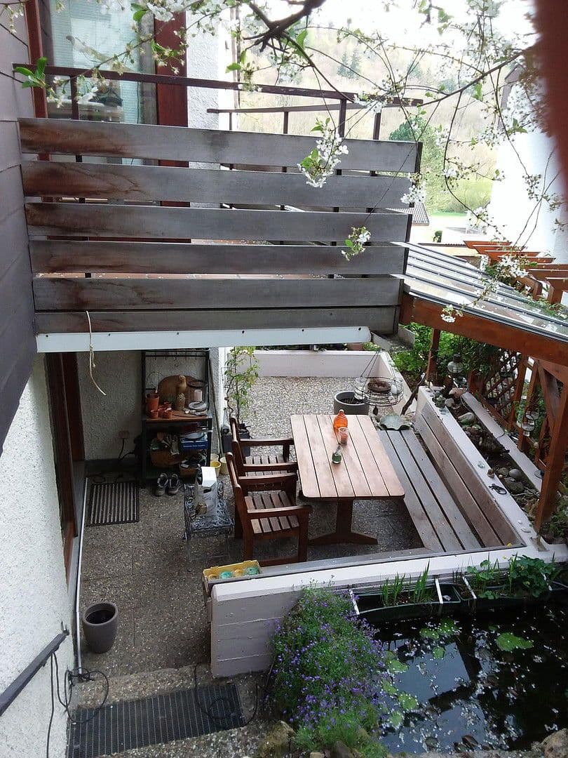Prodej domu 160 m², pozemek 410 m², Meisenbergweg 16, Leonberg, Bádensko-Württembersko Prodej domu 160 m², pozemek 410 m², Meisenbergweg 16, Leonberg, Bádensko-Württembersko