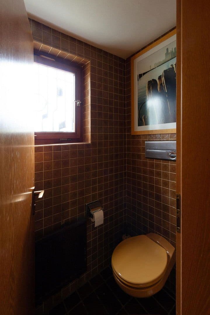 Prodej domu 160 m², pozemek 410 m², Meisenbergweg 16, Leonberg, Bádensko-Württembersko Prodej domu 160 m², pozemek 410 m², Meisenbergweg 16, Leonberg, Bádensko-Württembersko