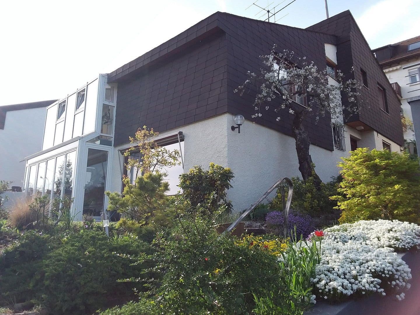 Prodej domu 160 m², pozemek 410 m², Meisenbergweg 16, Leonberg, Bádensko-Württembersko Prodej domu 160 m², pozemek 410 m², Meisenbergweg 16, Leonberg, Bádensko-Württembersko