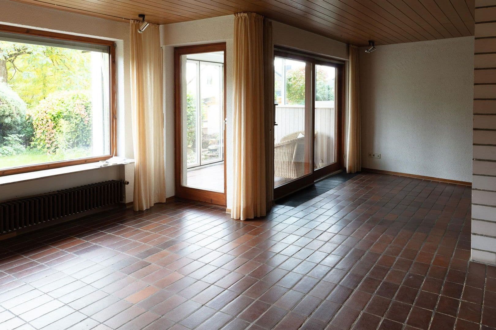 Prodej domu 160 m², pozemek 410 m², Meisenbergweg 16, Leonberg, Bádensko-Württembersko Prodej domu 160 m², pozemek 410 m², Meisenbergweg 16, Leonberg, Bádensko-Württembersko