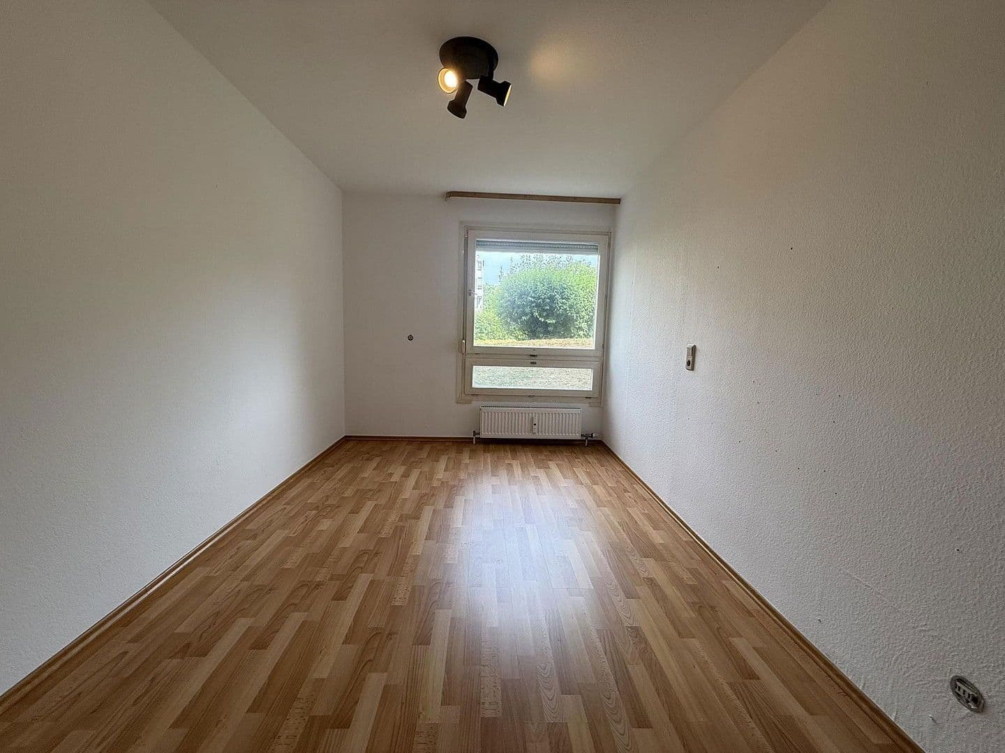 Prodej bytu 3+1 79 m², Neißestraße 6, Schwäbisch Gmünd, Bádensko-Württembersko Prodej bytu 3+1 79 m², Neißestraße 6, Schwäbisch Gmünd, Bádensko-Württembersko