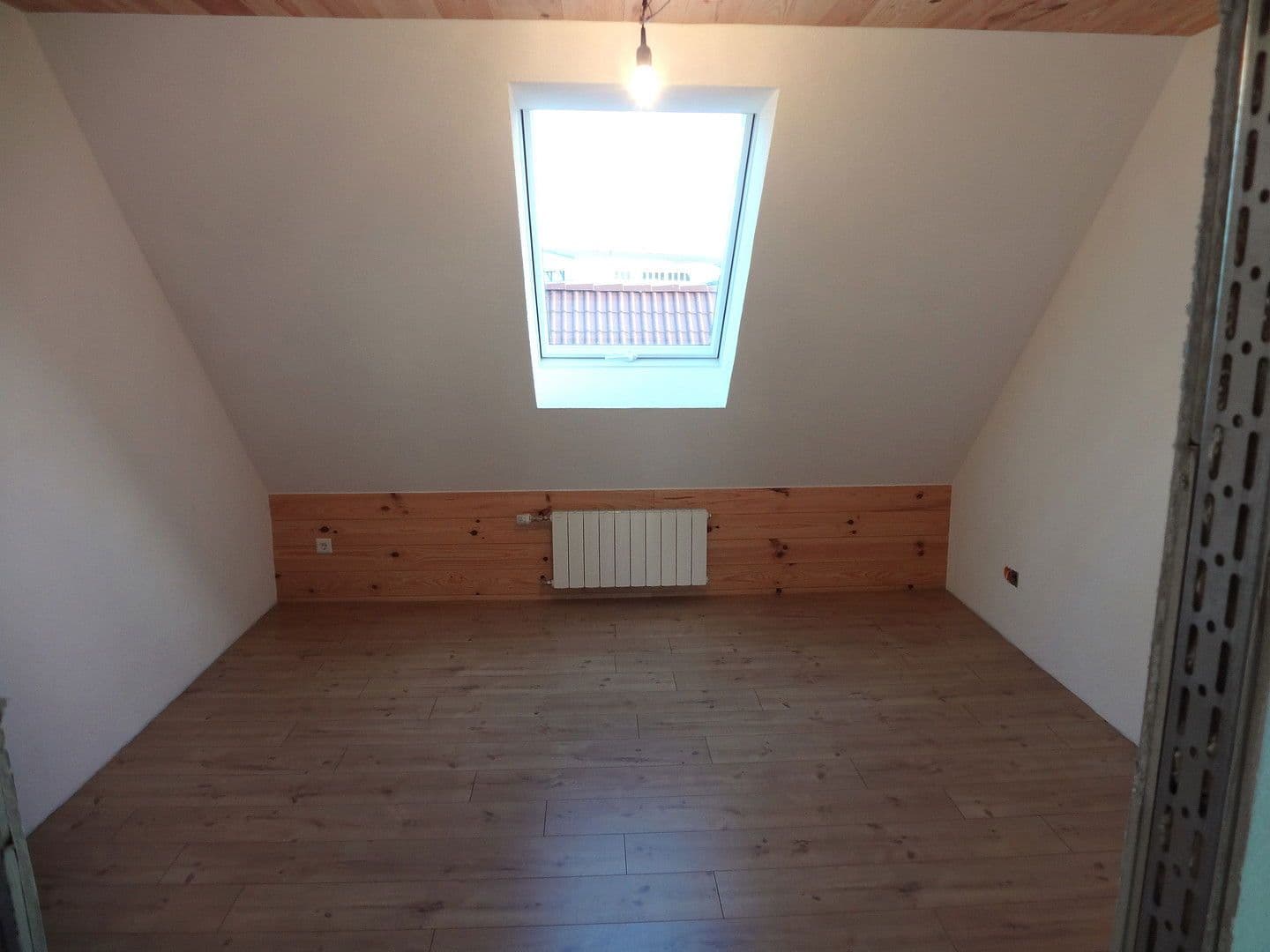 Pronájem bytu 3+kk 107 m², Loßburg, Bádensko-Württembersko Pronájem bytu 3+kk 107 m², Loßburg, Bádensko-Württembersko