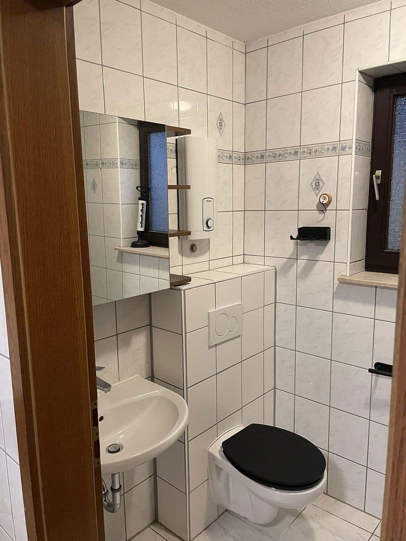 Pronájem bytu 1+1 35 m², Schwarzer Weg 2a, Darmstadt, Hessen Pronájem bytu 1+1 35 m², Schwarzer Weg 2a, Darmstadt, Hessen