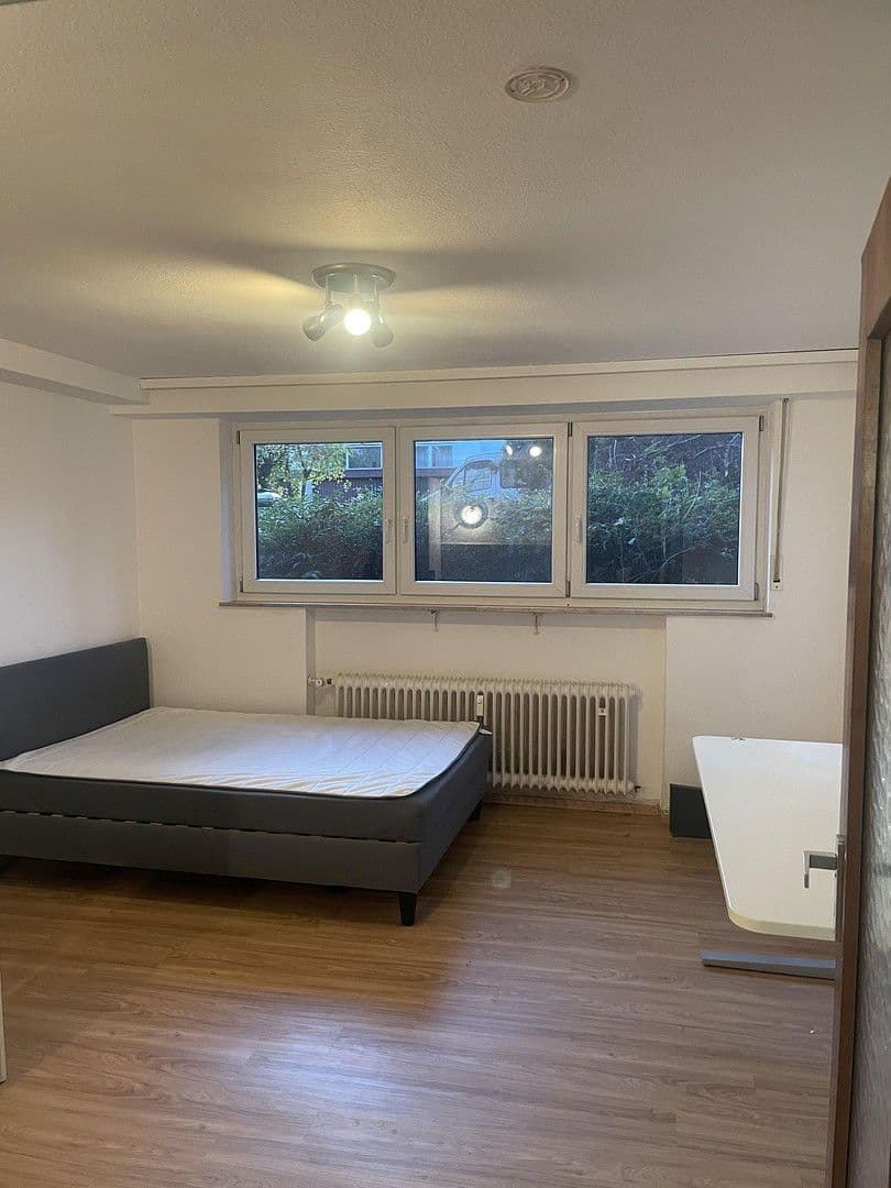 Pronájem bytu 1+1 20 m², Schwarzer Weg 4, Darmstadt, Hessen Pronájem bytu 1+1 20 m², Schwarzer Weg 4, Darmstadt, Hessen