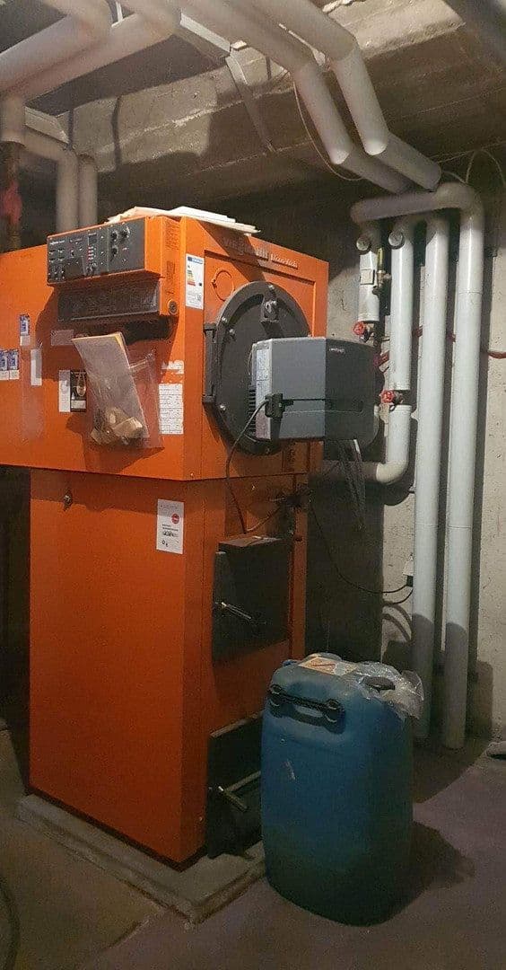 Prodej domu 240 m², pozemek 3.325 m², Riedstr.5, Munderkingen, Bádensko-Württembersko Prodej domu 240 m², pozemek 3.325 m², Riedstr.5, Munderkingen, Bádensko-Württembersko