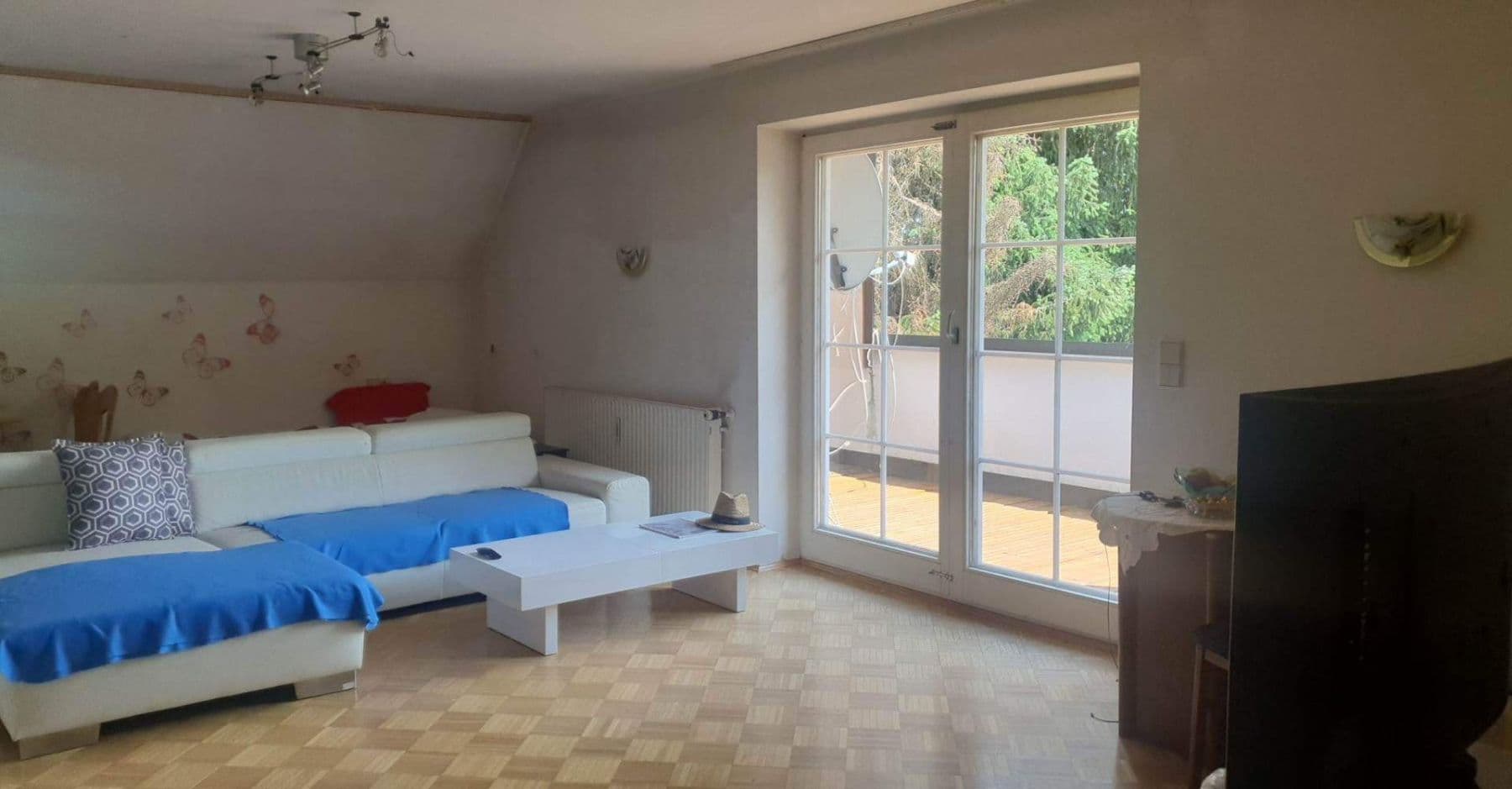Prodej domu 240 m², pozemek 3.325 m², Riedstr.5, Munderkingen, Bádensko-Württembersko Prodej domu 240 m², pozemek 3.325 m², Riedstr.5, Munderkingen, Bádensko-Württembersko