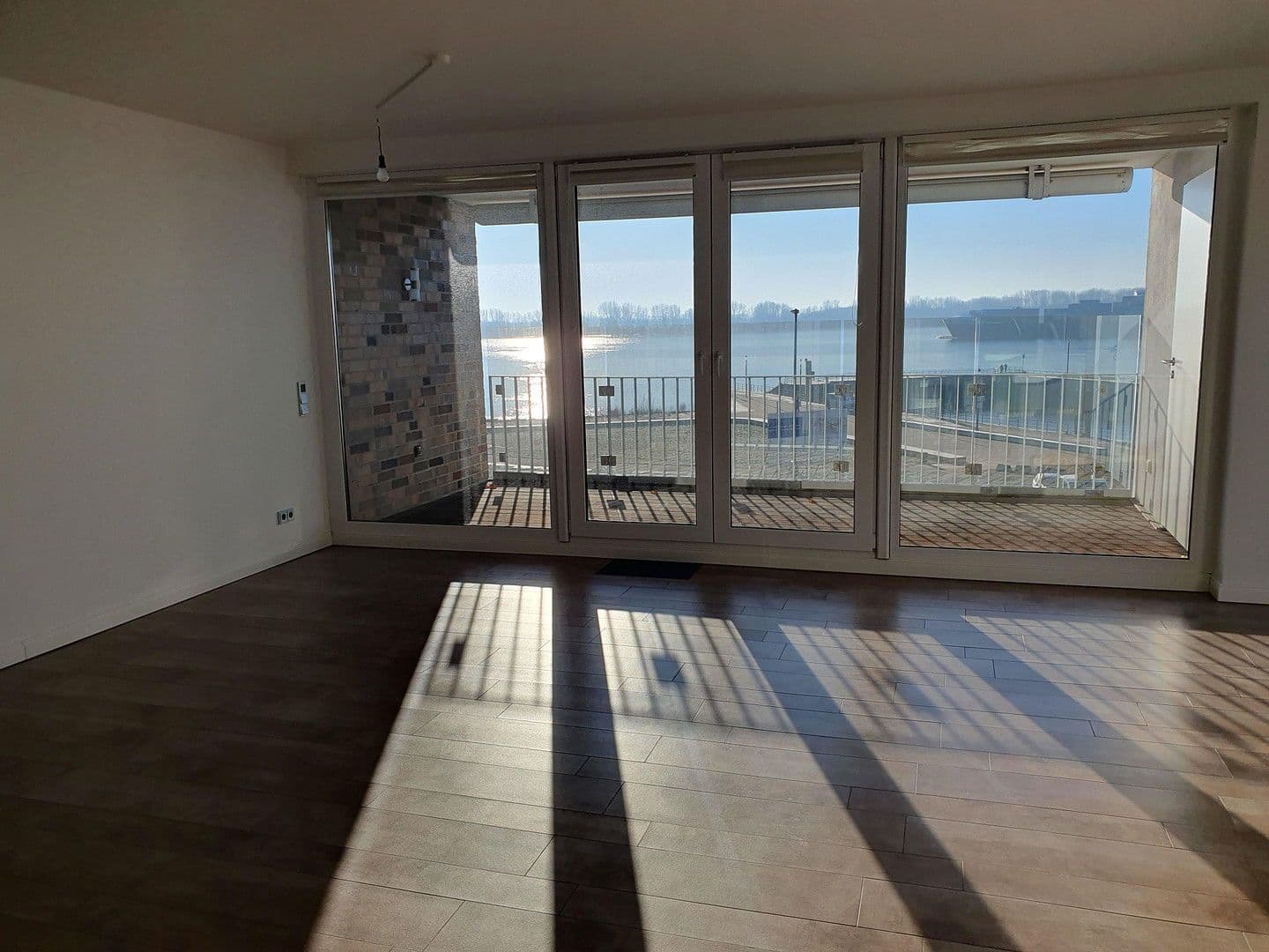 Pronájem bytu 3+1 94 m², Strandweg 3, Wedel, Šlesvicko-Holštýnsko Pronájem bytu 3+1 94 m², Strandweg 3, Wedel, Šlesvicko-Holštýnsko