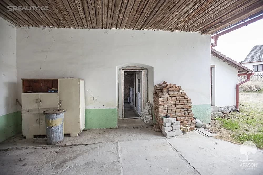 Prodej domu 360 m², pozemek 360 m², Drahonice, Jihočeský kraj Prodej domu 360 m², pozemek 360 m², Drahonice, Jihočeský kraj