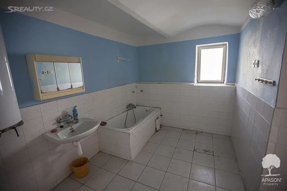 Prodej domu 360 m², pozemek 360 m², Drahonice, Jihočeský kraj Prodej domu 360 m², pozemek 360 m², Drahonice, Jihočeský kraj