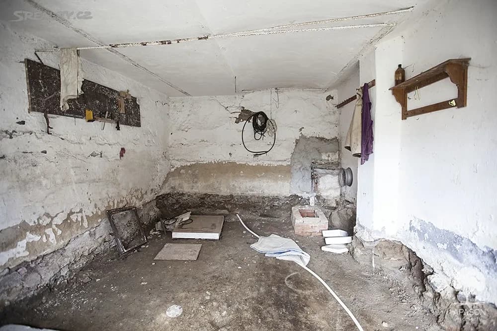 Prodej domu 360 m², pozemek 360 m², Drahonice, Jihočeský kraj Prodej domu 360 m², pozemek 360 m², Drahonice, Jihočeský kraj