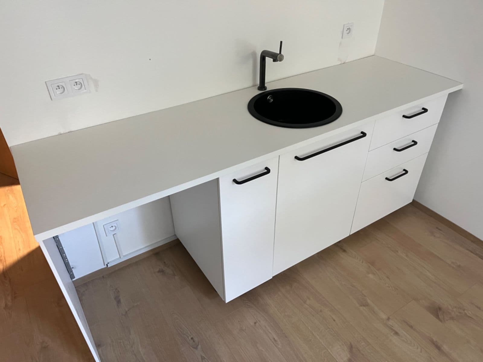 Pronájem bytu 1+kk 17 m², Sokolská, Praha, Praha Pronájem bytu 1+kk 17 m², Sokolská, Praha, Praha