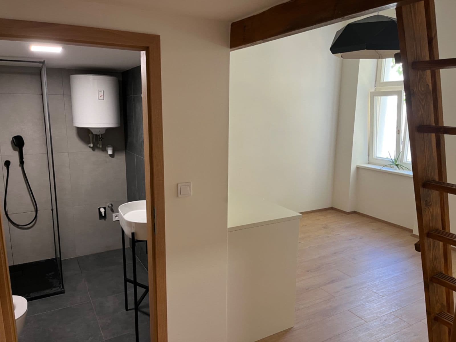 Pronájem bytu 1+kk 17 m², Sokolská, Praha, Praha Pronájem bytu 1+kk 17 m², Sokolská, Praha, Praha